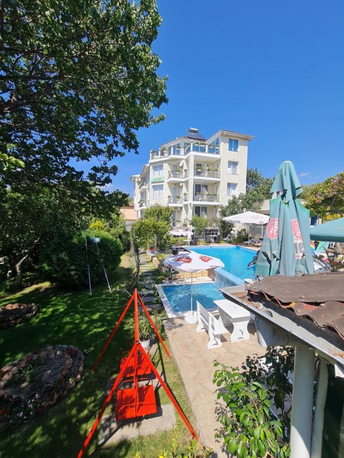 Hotel Rai Obrochishte Ngoại thất bức ảnh