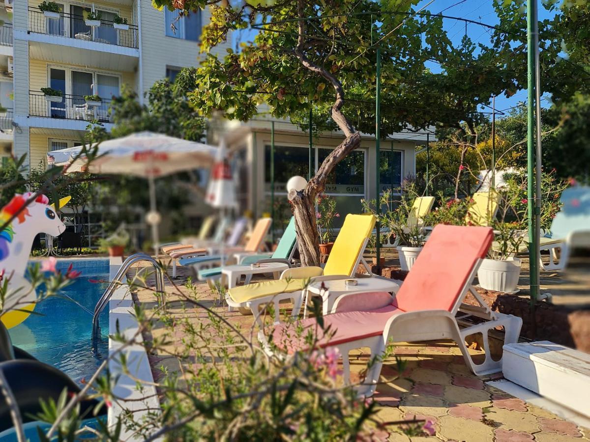 Hotel Rai Obrochishte Ngoại thất bức ảnh