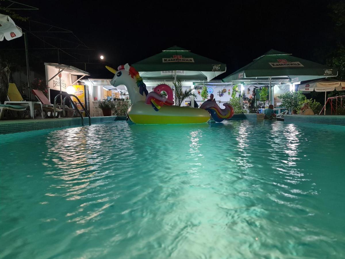 Hotel Rai Obrochishte Ngoại thất bức ảnh
