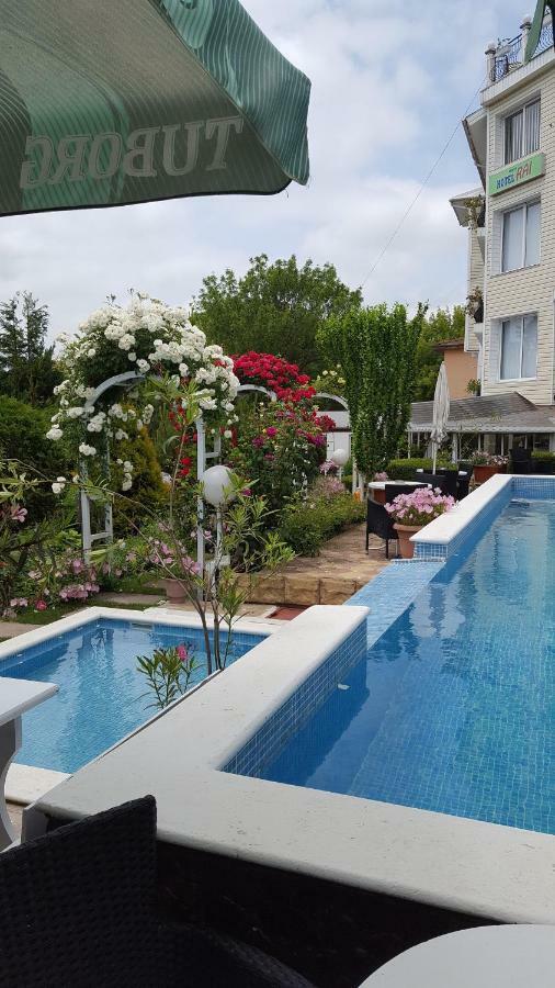 Hotel Rai Obrochishte Ngoại thất bức ảnh